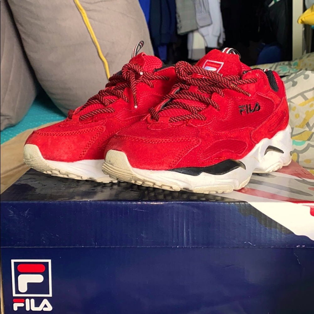 Ray Tracer Red FILA’s